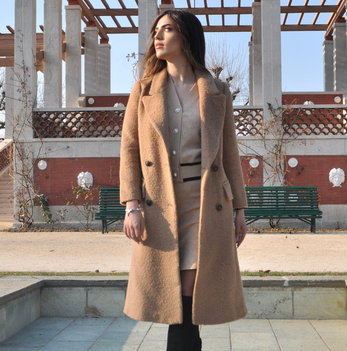 CAMEL SPRING COAT